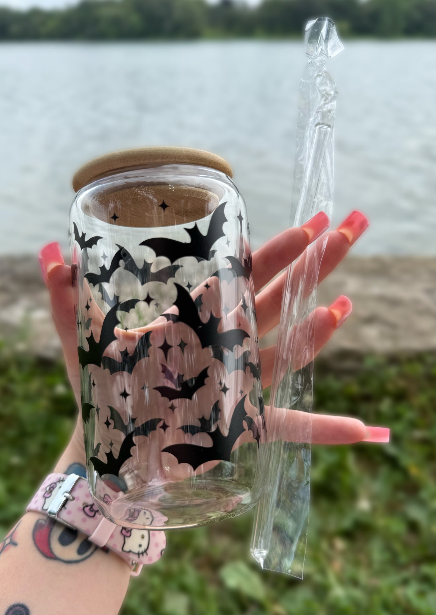 V1 Black Bats 16 Oz Glass Tumbler