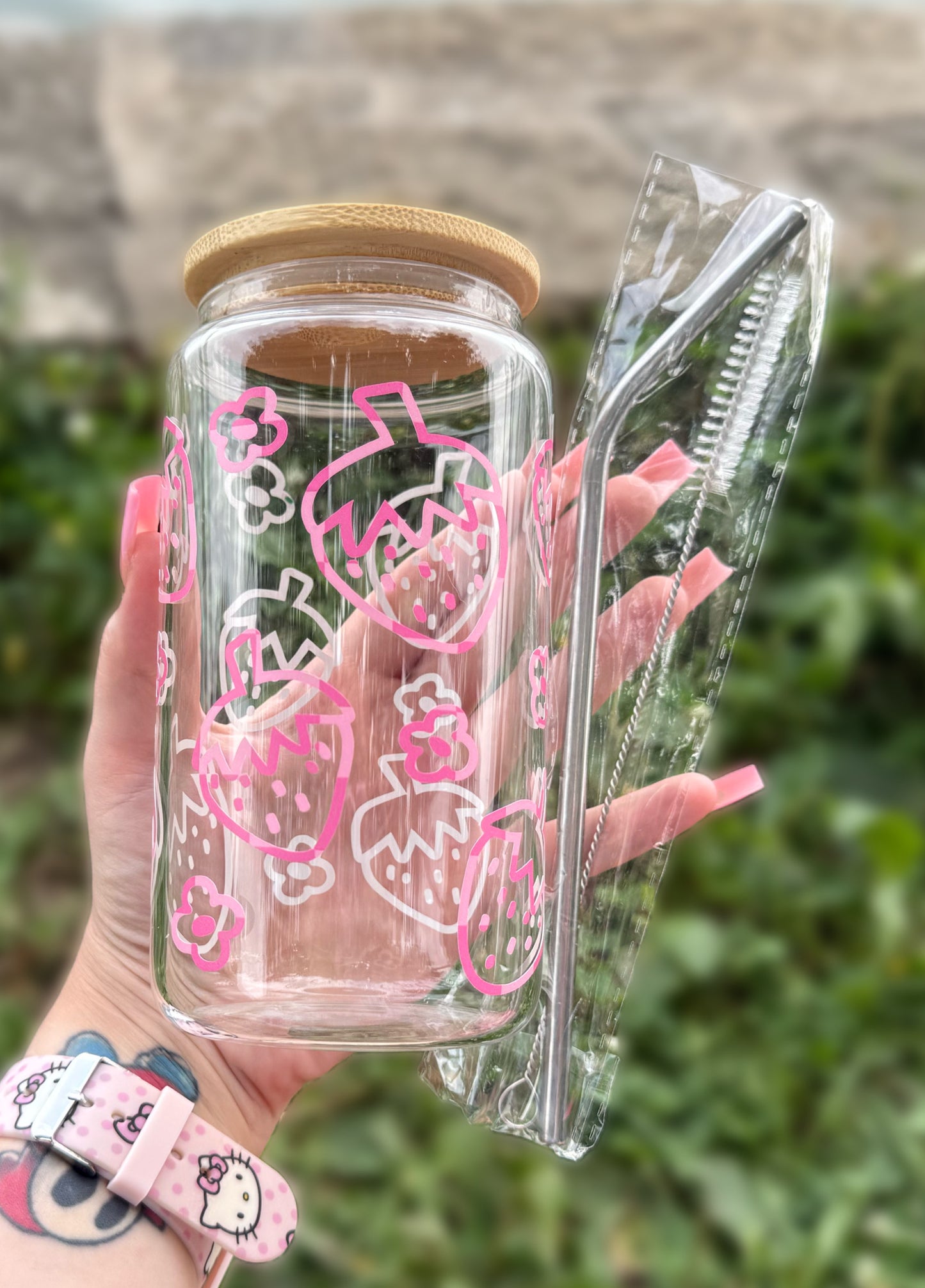V2 Pink Checkered Strawberries 16 OZ Glass Tumbler
