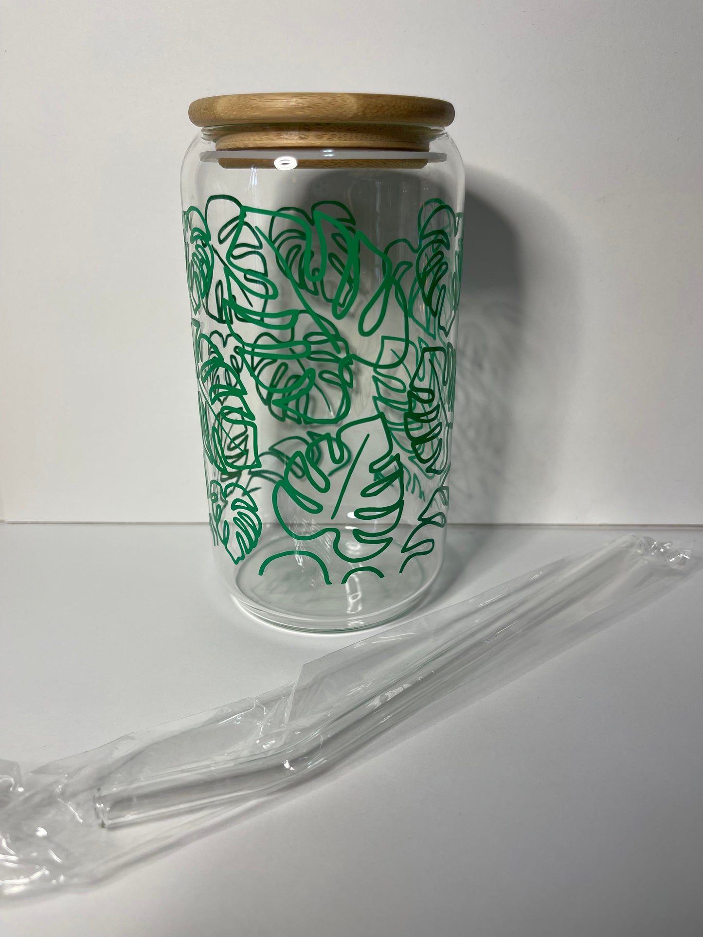 Green Monstera 16 OZ Glass Tumbler